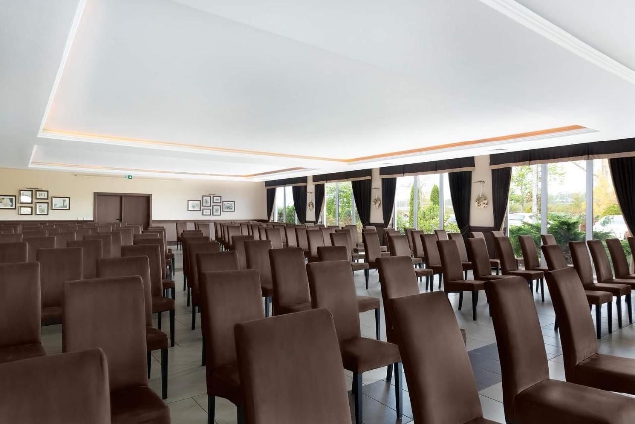 The Amber Business & Spa Hotel Oleśnica المظهر الخارجي الصورة