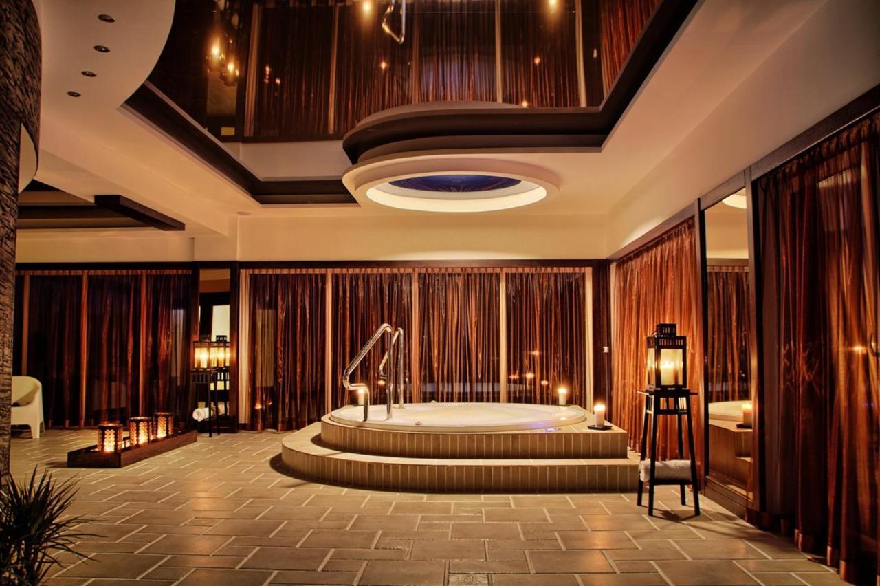 The Amber Business & Spa Hotel Oleśnica المظهر الخارجي الصورة