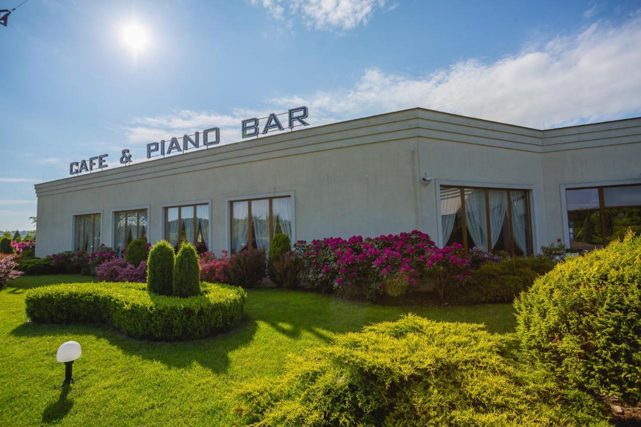 The Amber Business & Spa Hotel Oleśnica المظهر الخارجي الصورة