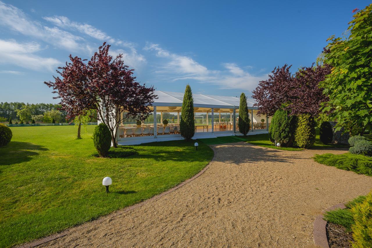The Amber Business & Spa Hotel Oleśnica المظهر الخارجي الصورة